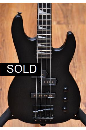 Jackson JSX1 Minion Concert Bass Satin Black Jackson JSX1 Minion Concert Bass Satin Black